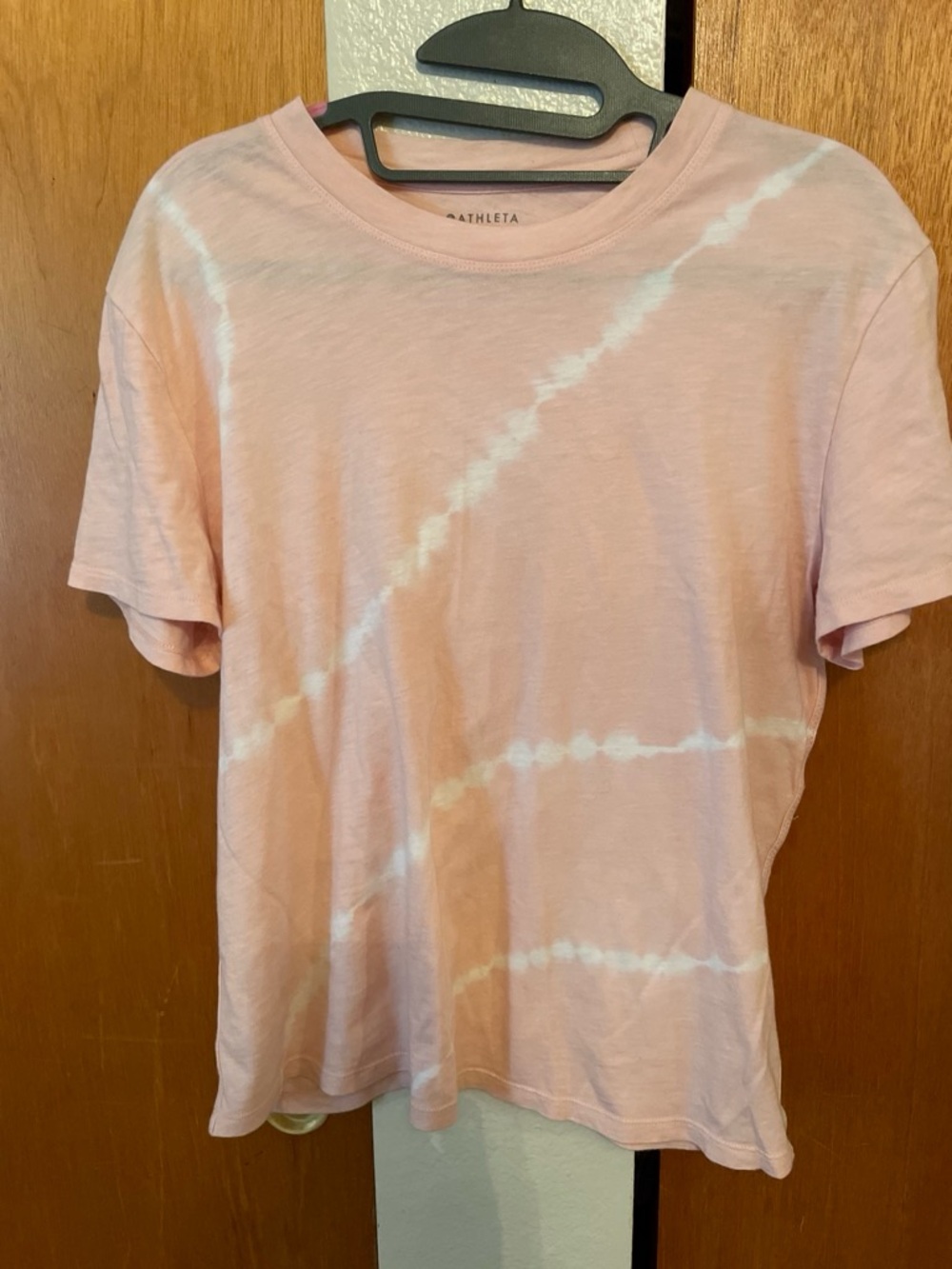 Athleta Men's Light Pink Tie-Dye Short Sleeve Tee